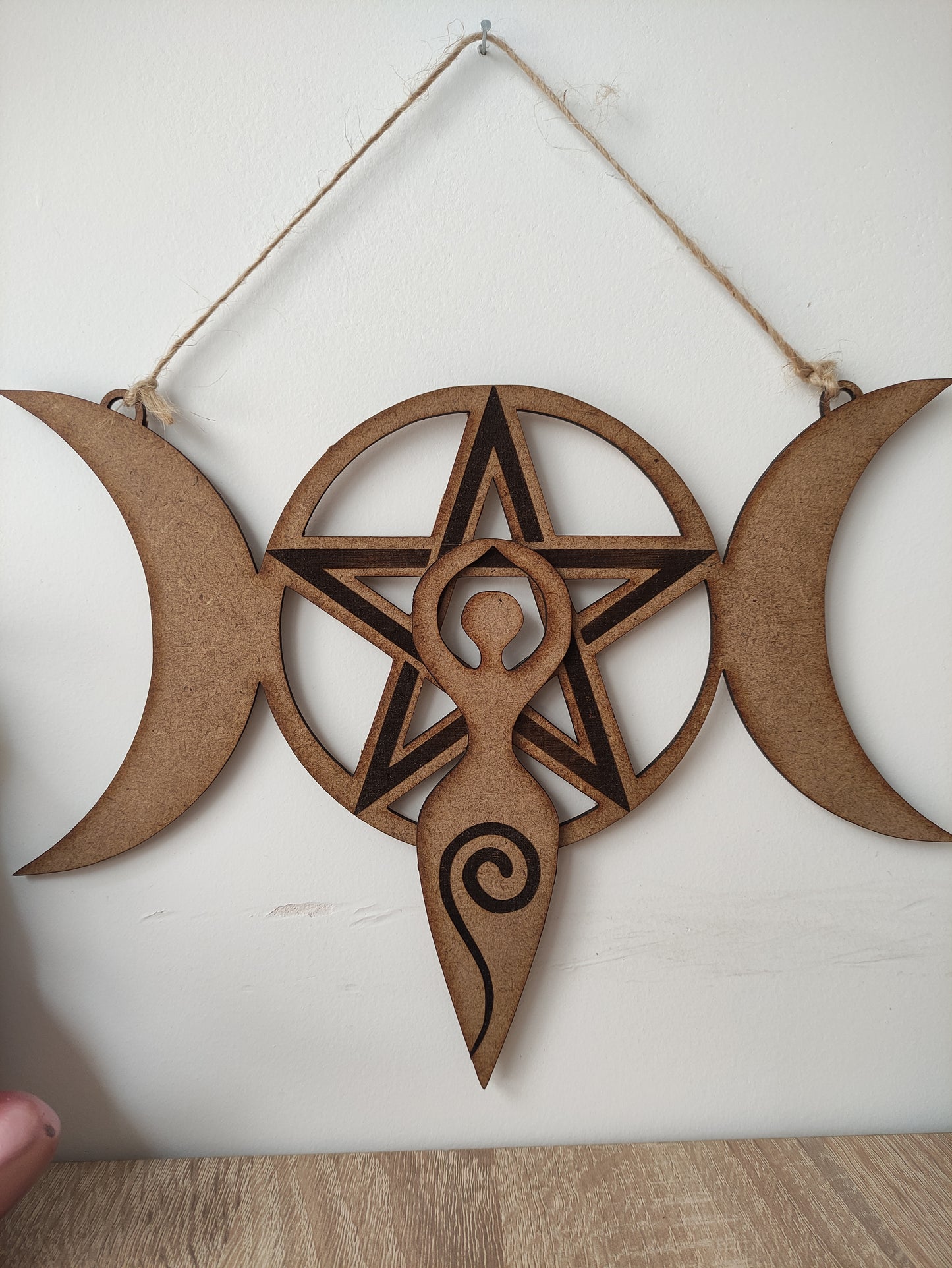 Creación para altar triple luna, estrella y diosa madre sin minerales