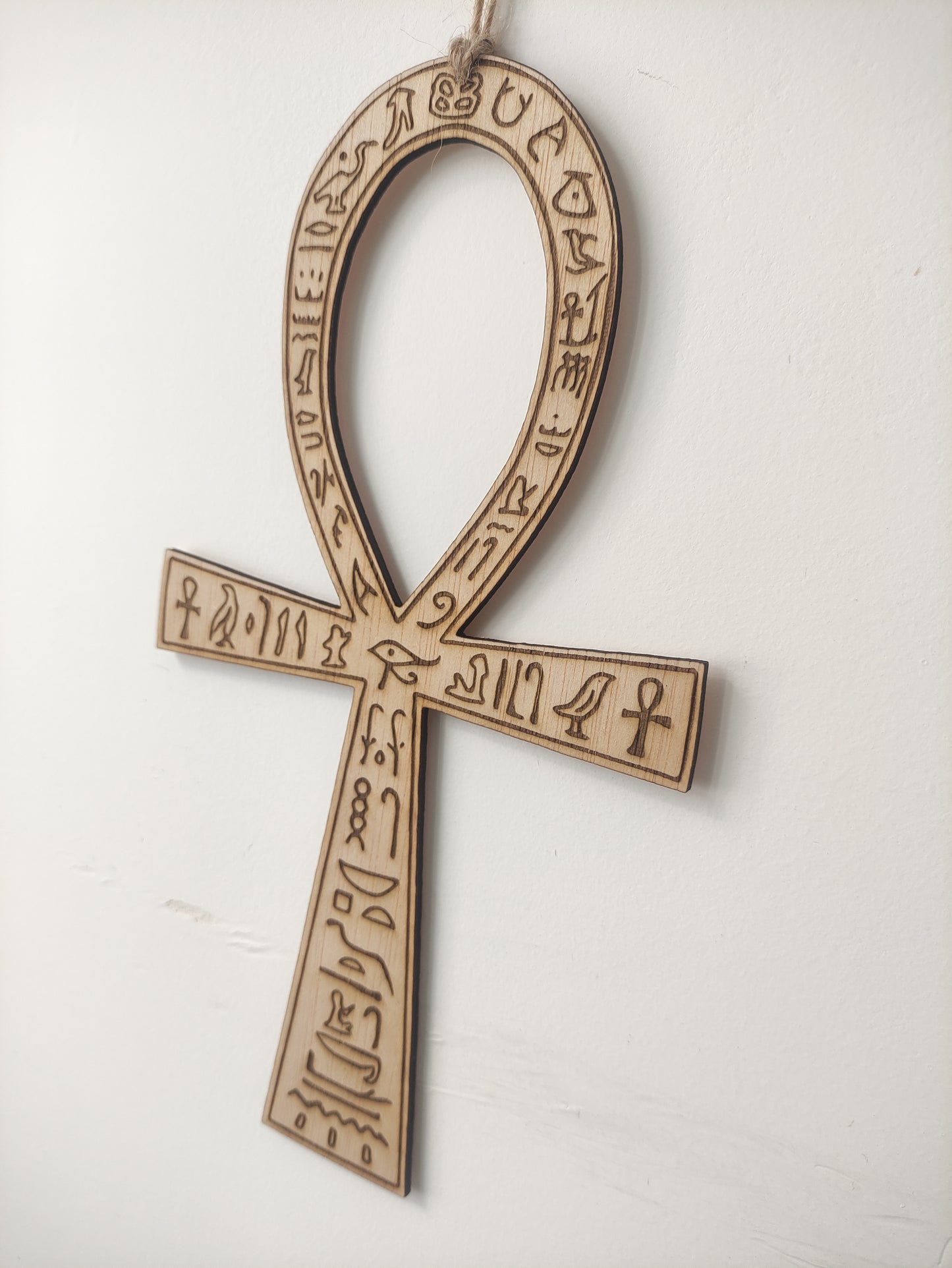 Llave Ankh grande con jeroglíficos