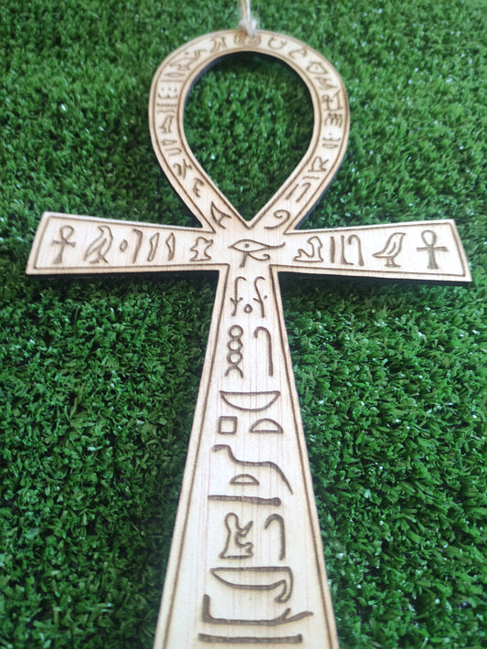 Llave Ankh grande con jeroglíficos