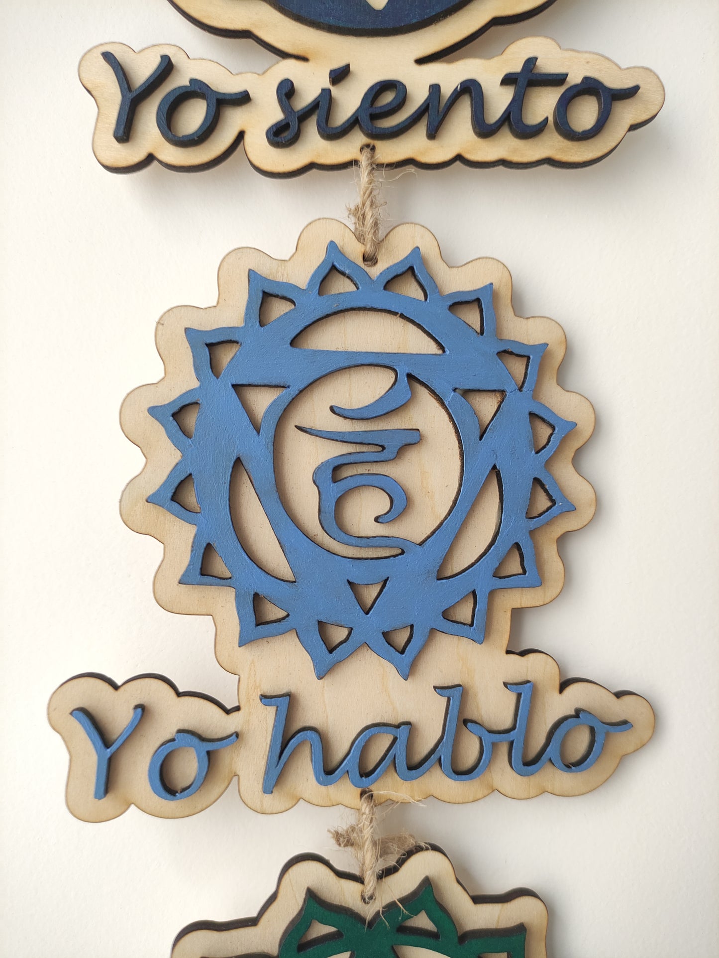 Colgante chakras con mantras