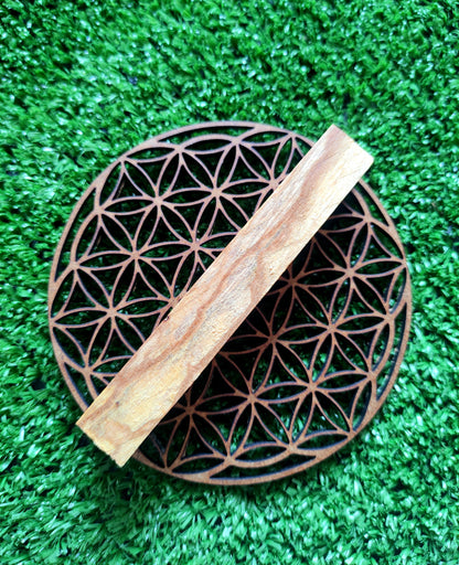 Salvia y palo santo