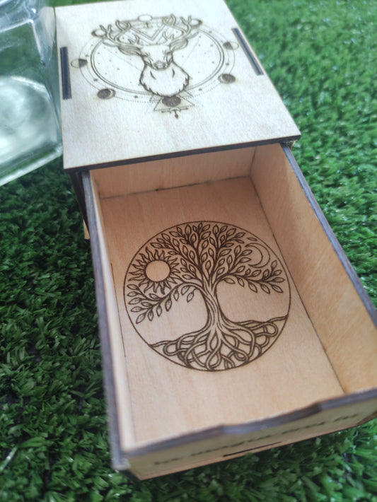 Cajita de Cerillas Ciervo y Árbol de la Vida con Sol y Luna