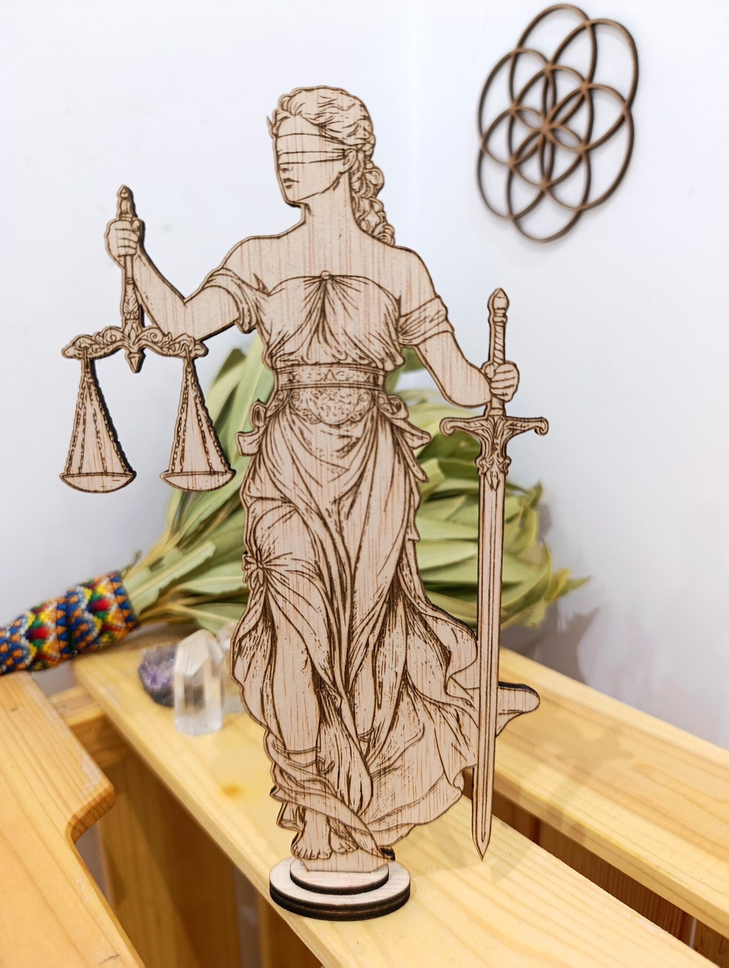 Diosa de la Justicia- Equilibrio, Alineación y Claridad
