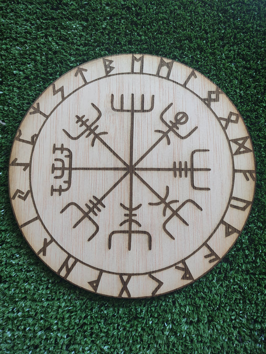 Vegvisir - Brújula nórdica con runas