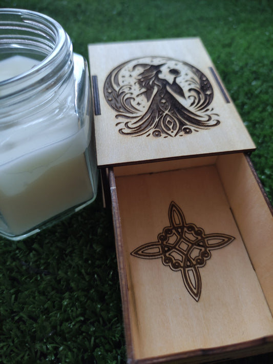 Cajita de cerillas brujita con bola