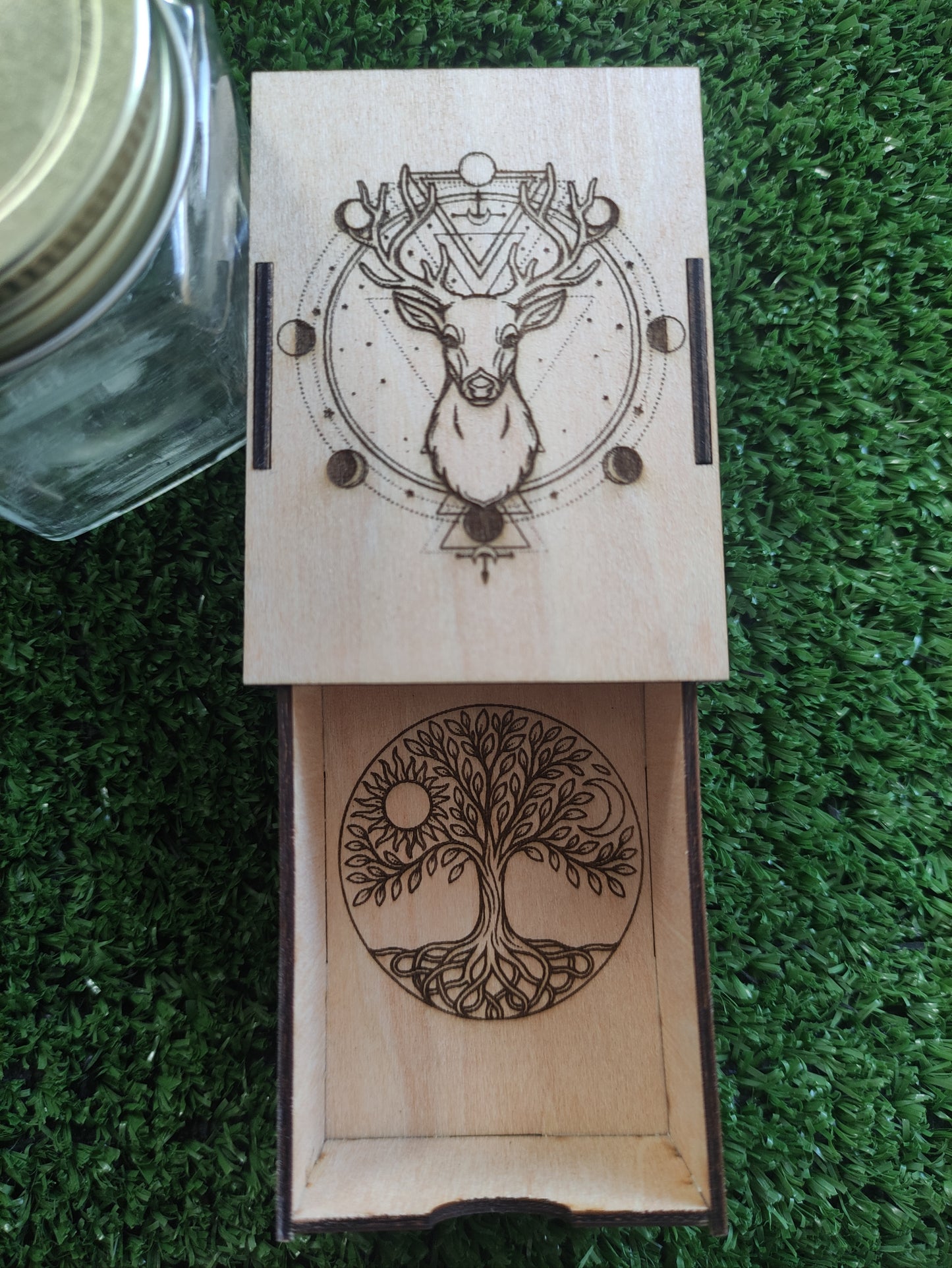 Cajita de Cerillas Ciervo y Árbol de la Vida con Sol y Luna