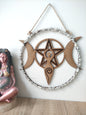 Creación para altar triple luna y piedra luna
