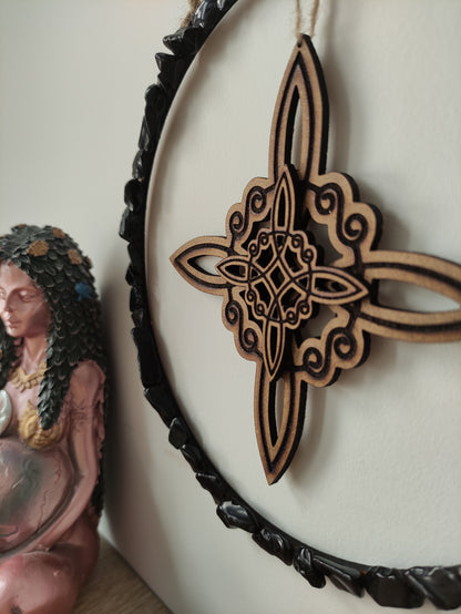 Creación para altar nudo de bruja y obsidiana