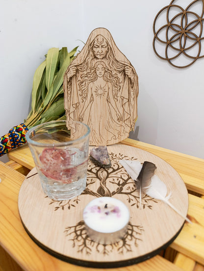 Figura Sabiduría Ancestral · Linaje Femenino y Luz Interior